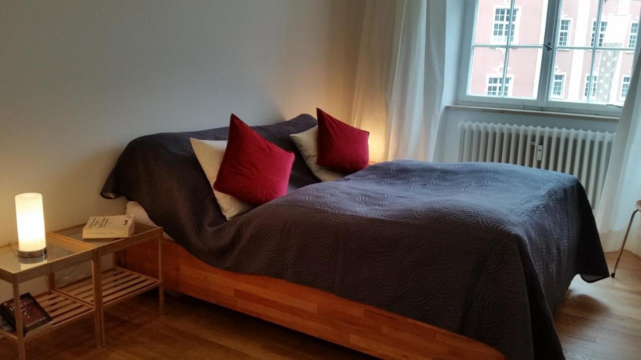 Palais Am Schlossplatz 미르스부르크 외부 사진