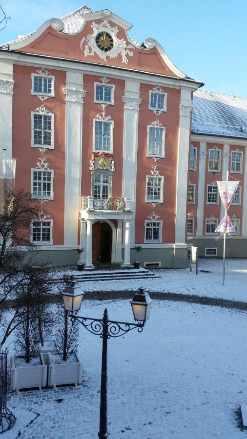 Palais Am Schlossplatz 미르스부르크 외부 사진